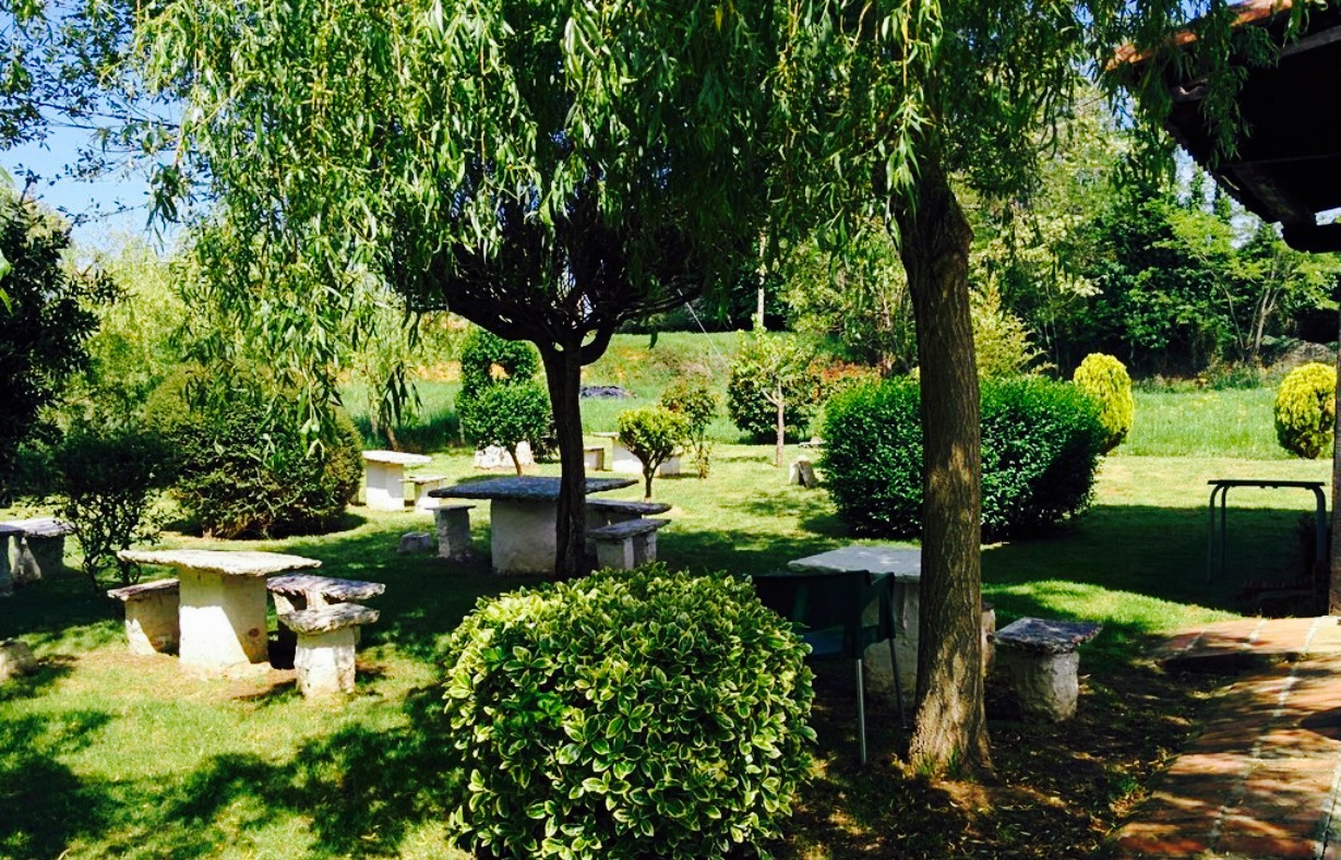 El Bisonte Rojo餐厅图片