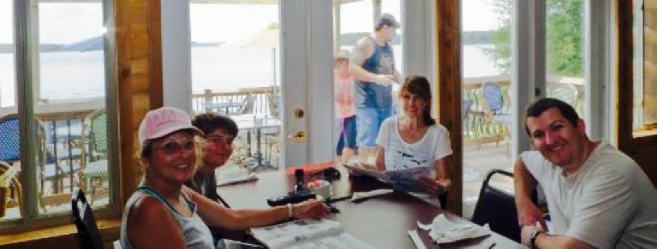 Watersview Restaurant餐厅图片