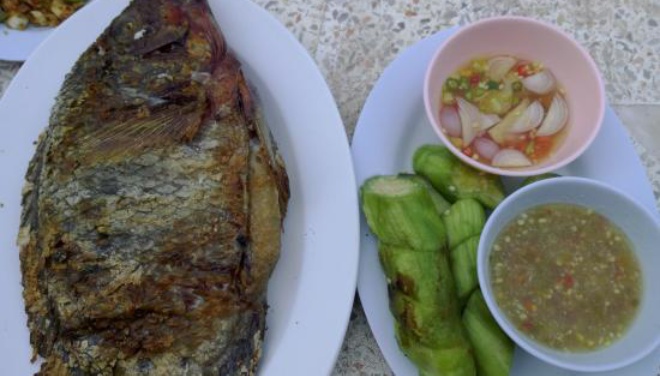 Larb Ped Nong Khai Nai Rit Pranburi餐厅图片