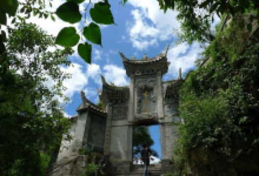 青龙洞景点图片