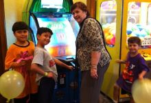 Bru's Room Sports Grill Sports美食图片