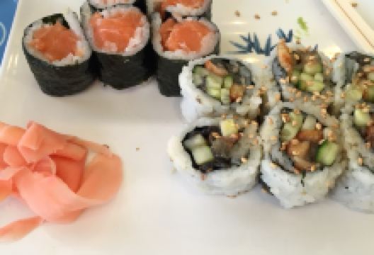 Yoyogi Sushi美食图片