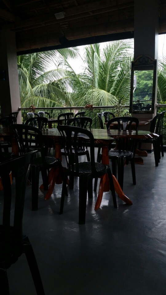 CheckPoint Food Palace