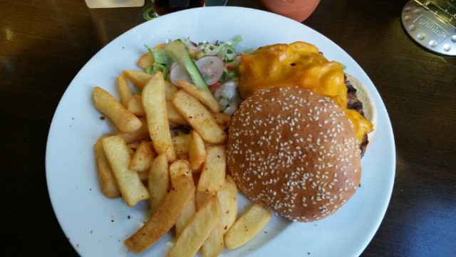 Salsa Menden - Mexican Bar