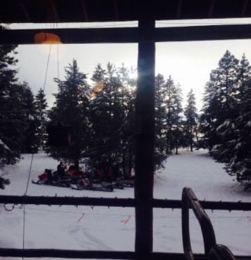 Meadow Creek Lodge餐厅图片