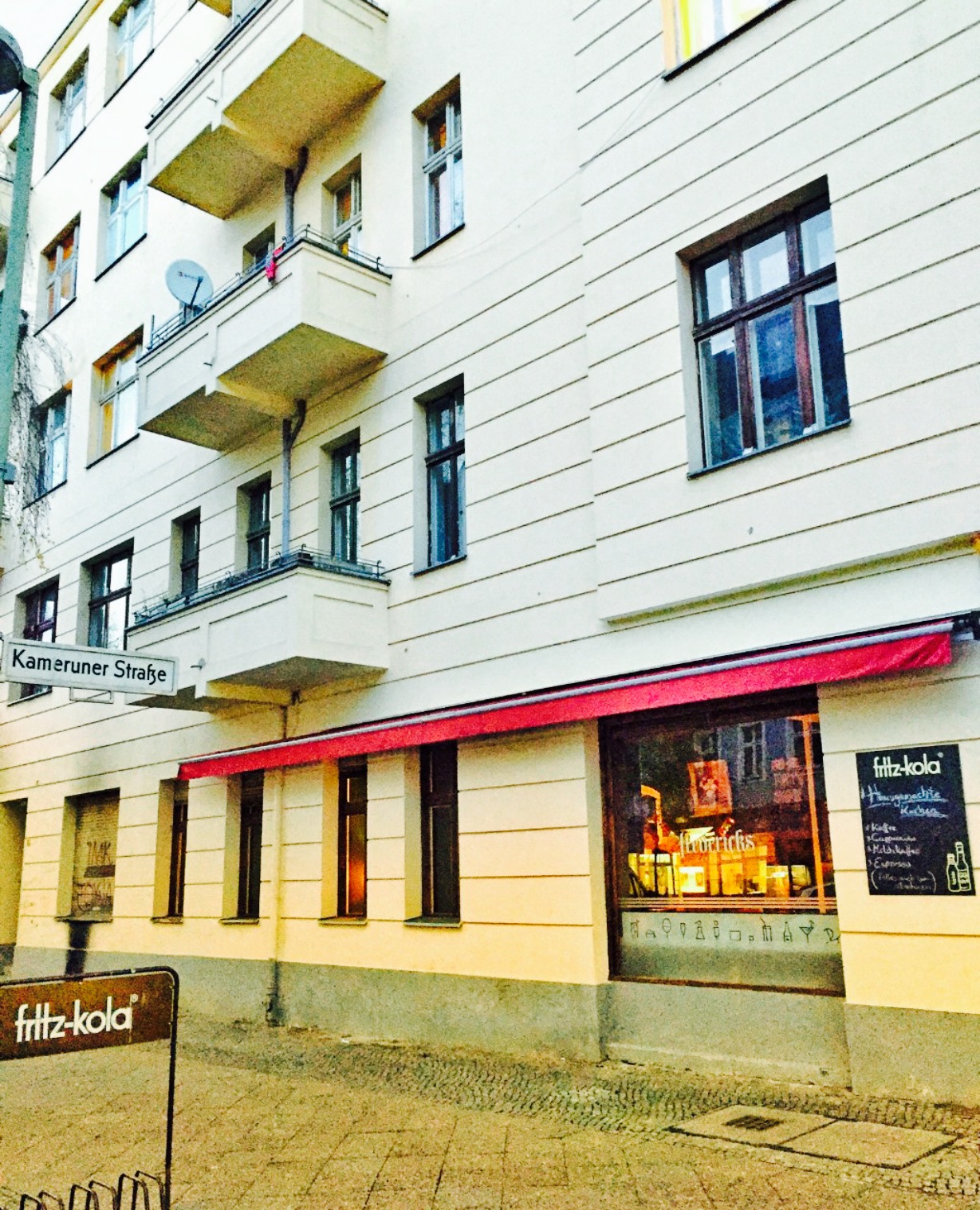 Fredericks Cafe & Bar