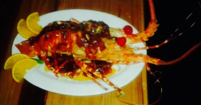 Krokodeilos Restaurant & Bar & Catering Services餐厅图片