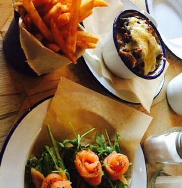 Tanyard Lane Bar & Kitchen餐厅图片