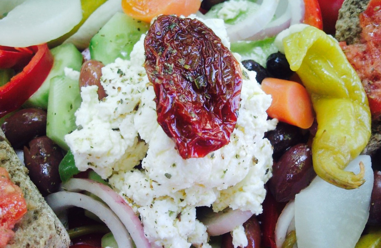 Ta Platánia Tis Spiliás餐厅图片