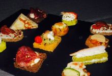 Les Petits Curieux美食图片