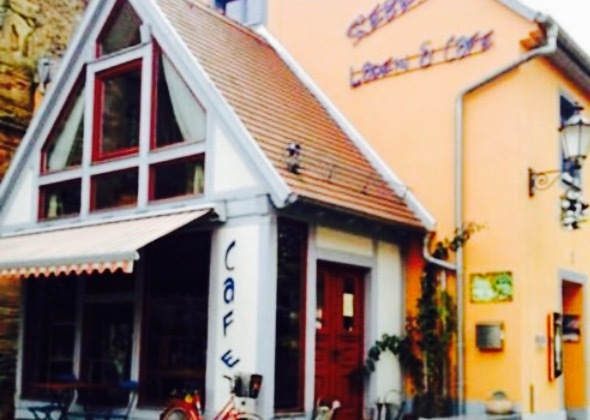 Sieben - Laden, Cafe & Herberge