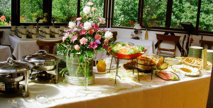 Cronin's Guesthouse Bistro & Pub