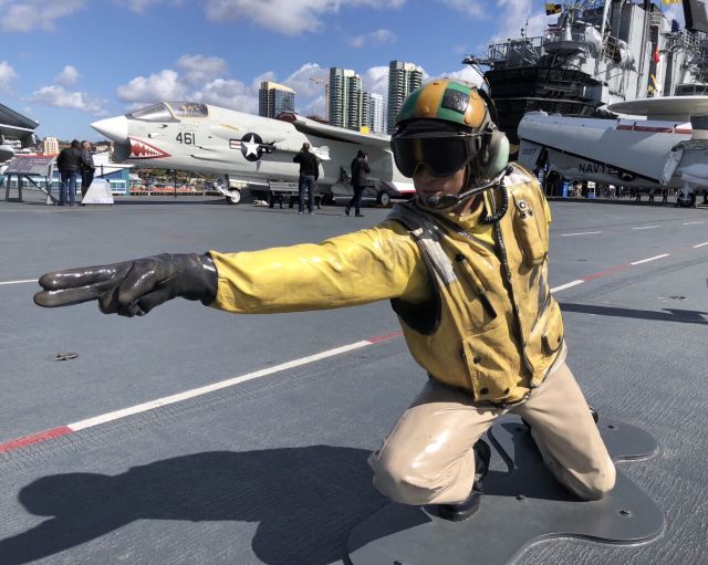 中途島號航空母艦博物館