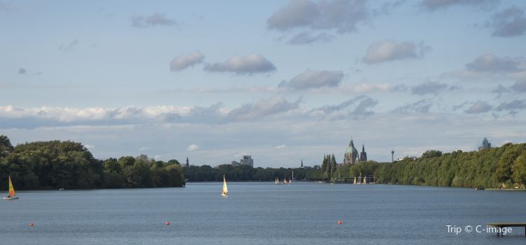 Maschsee Travel Guidebook Must Visit Attractions In Hannover