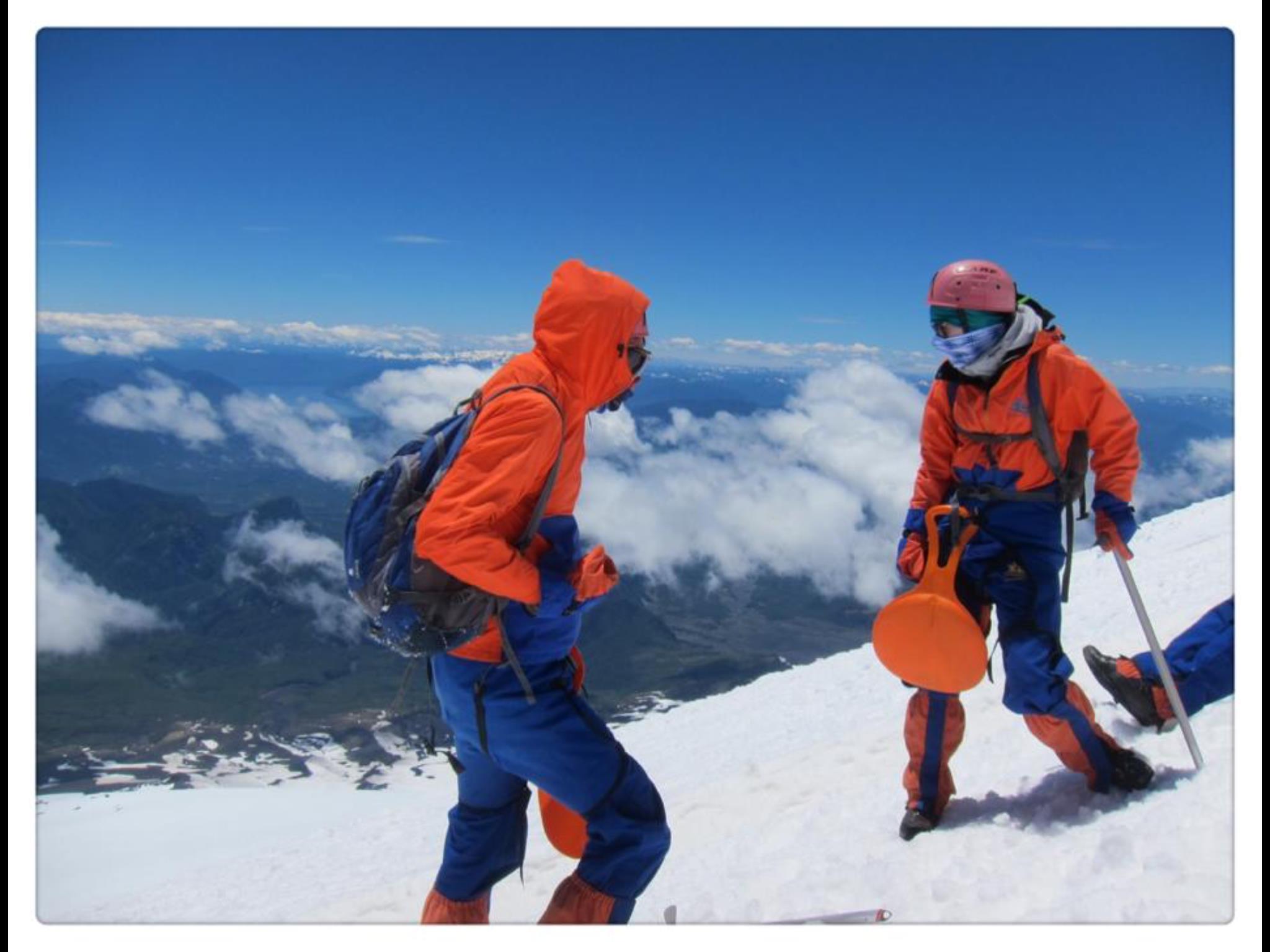 攀登2847米的比亚里卡火山（Villarrica Volcano）挺容易，登山者只需要有充足的精力