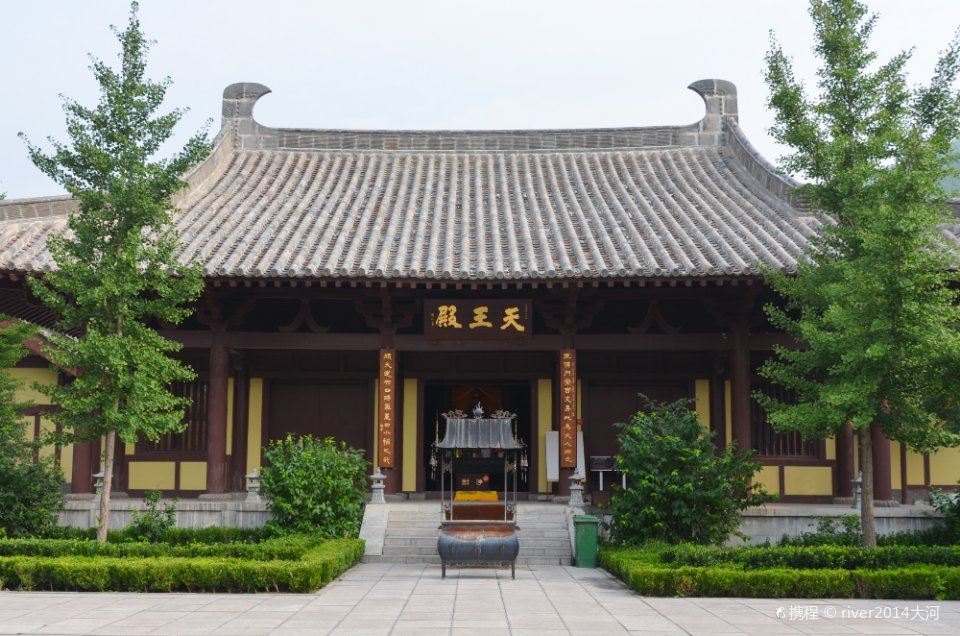 四门塔风景区-神通寺