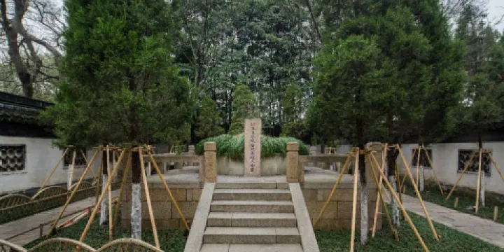 顧炎武墓地