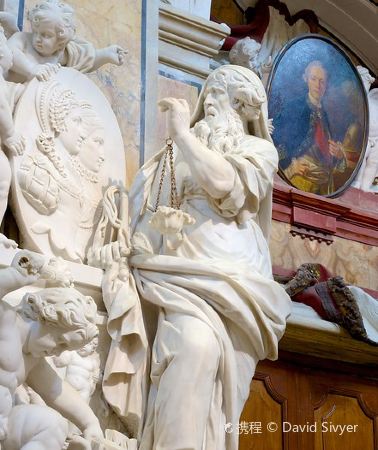 4D3N • Italy + Naples + Sorrento + Pompeii + Amalfi Coast + Capri Island + Cappella Sansevero + Vesuvius + Herculaneum + Reggia di Caserta