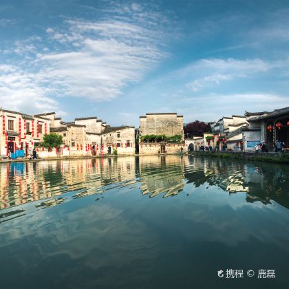 安徽宏村+西递一日游【纯玩含门票导游讲解可选午餐梦回古徽州】