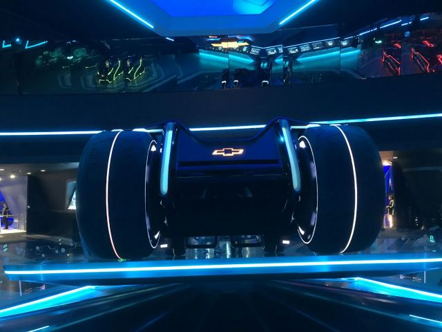 トロン ライトサイクル パワーラン Tron Lightcycle Power Run Japaneseclass Jp トロン ライトサイクル パワーラン Tron Lightcycle Power Run Japaneseclass Jp