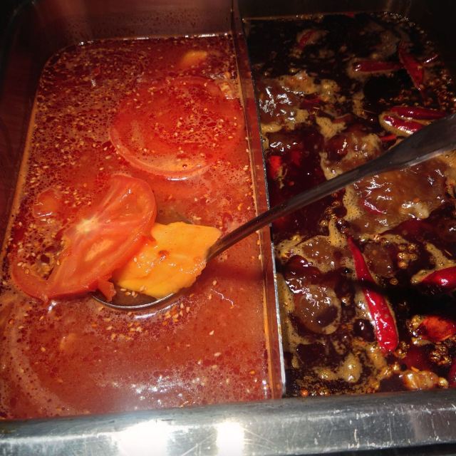 Chongqing Gao Lao Jiu Hot Pot (People's Square)
