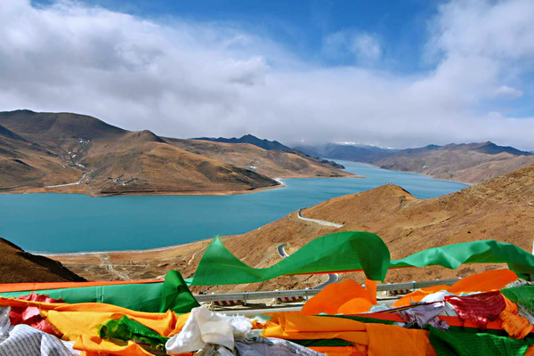 冬游西藏之七—天上圣湖羊卓雍措