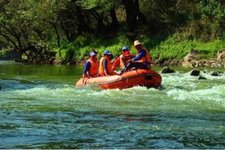 清明小长假昆明周边家庭游,踏青、避暑、漂流,本地人最爱去!