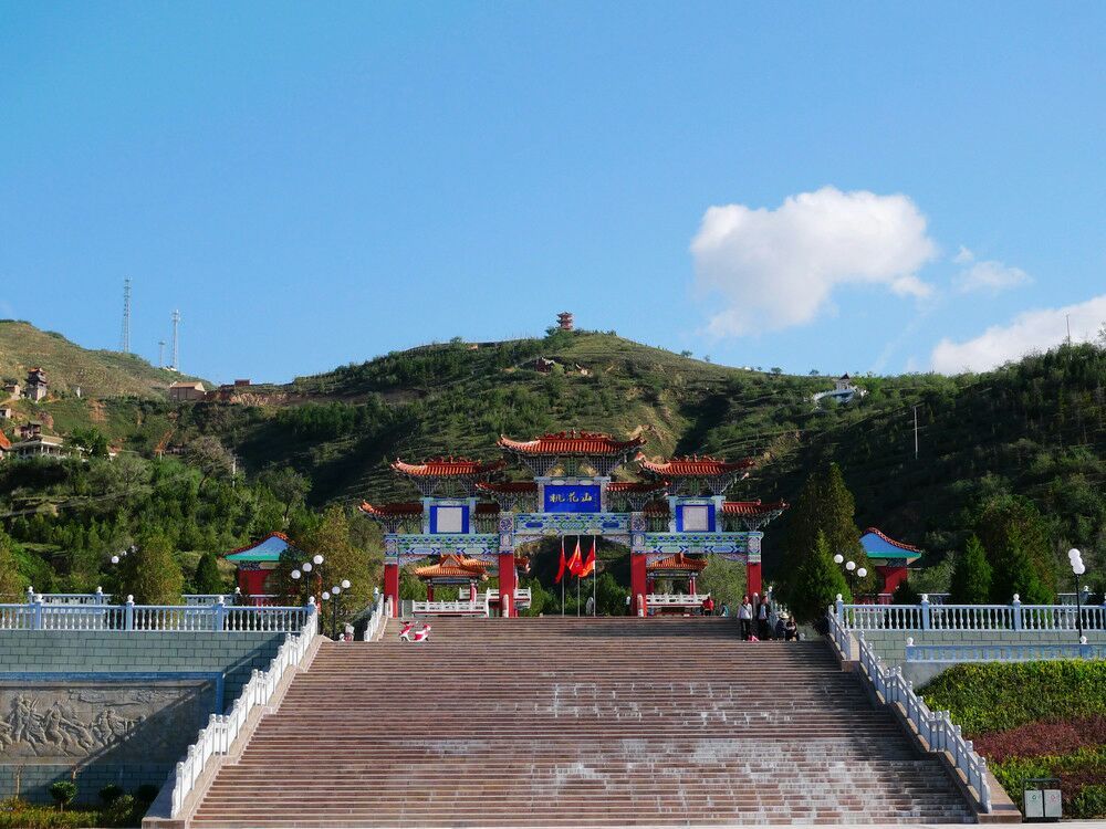 红军长征胜利景园