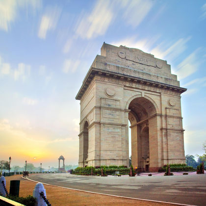 印度+德里+印度门+甘地纪念馆+班戈拉·撒西比谒师所一日游