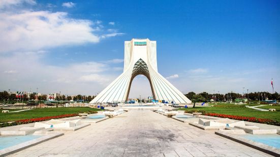 伊玛目霍梅尼清真寺