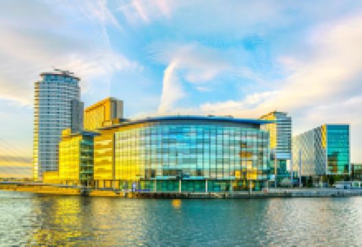 BBC总部大楼景点图片