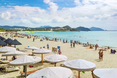 大东海旅游区-沙滩躺椅区