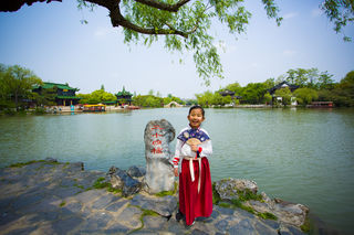 教给女儿古诗的另一种学法，烟花三月江浙游