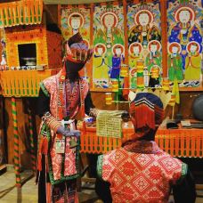 越南民族学博物馆-河内-翱翔的大鲨鱼