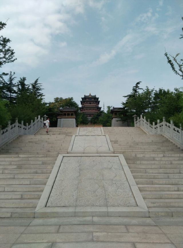 환추이러우공원