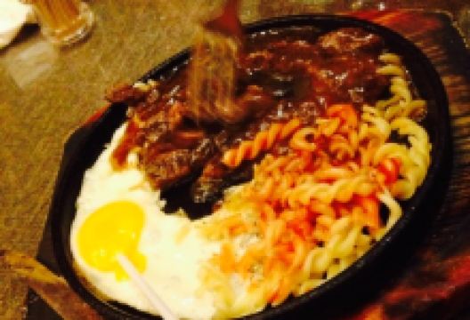 拉拉伯爵西餐厅(青田店)美食图片