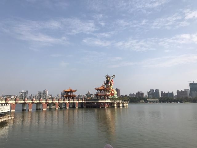 Lianchi (Lotus) Lake
