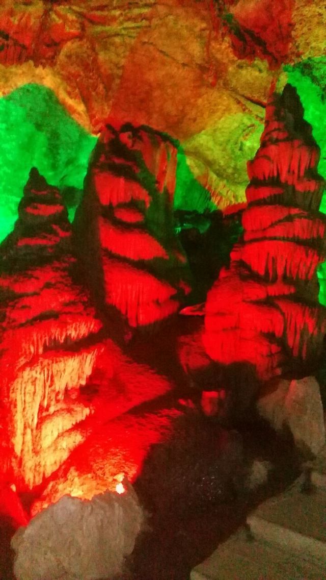 九皇山猿王洞