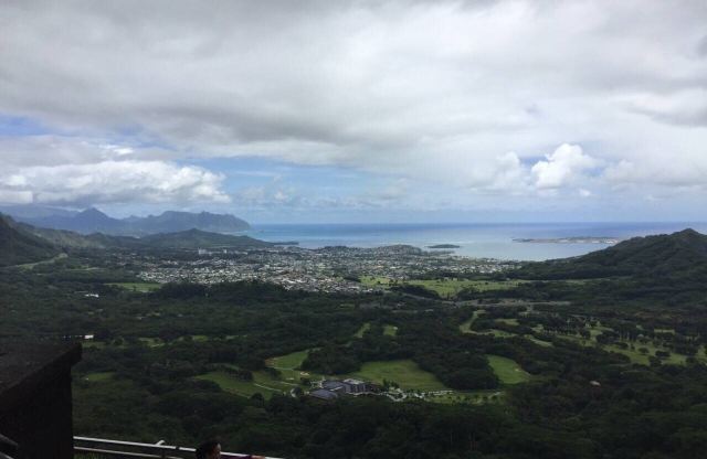 Nu'uanu Pali Lookout