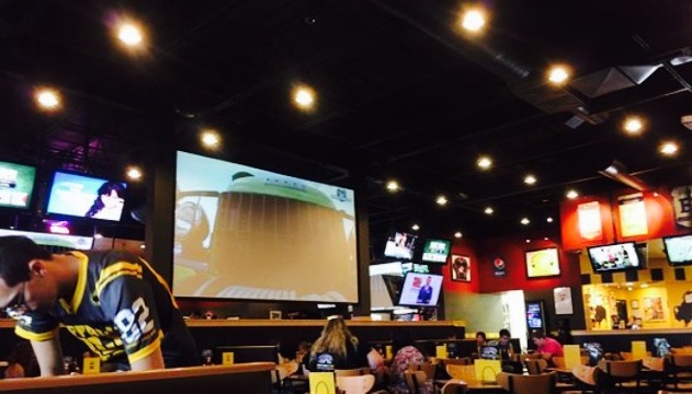 Buffalo Wild Wings餐厅图片