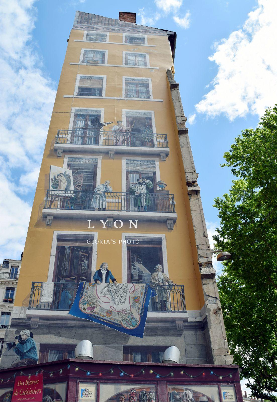 里昂壁画 城市中的另一次元
