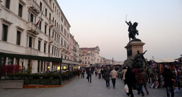 Riva degli Schiavoni