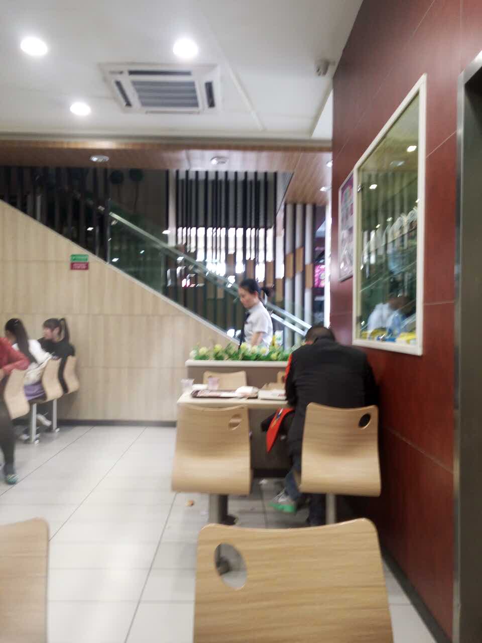 多美奇(镇平店)