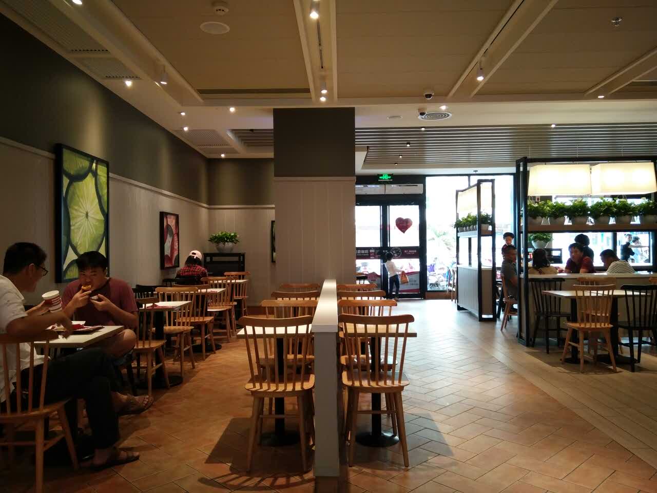 肯德基(万宁店)