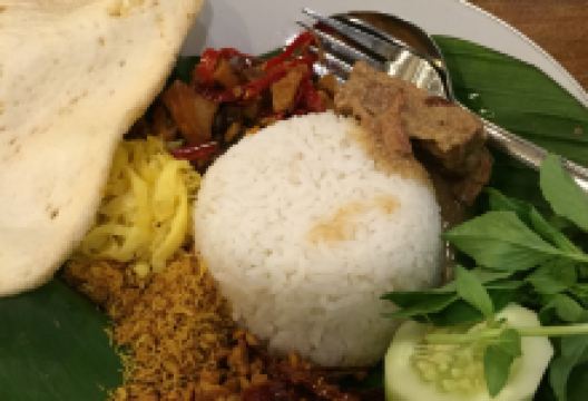 Rumah Makan Sriwedari美食图片