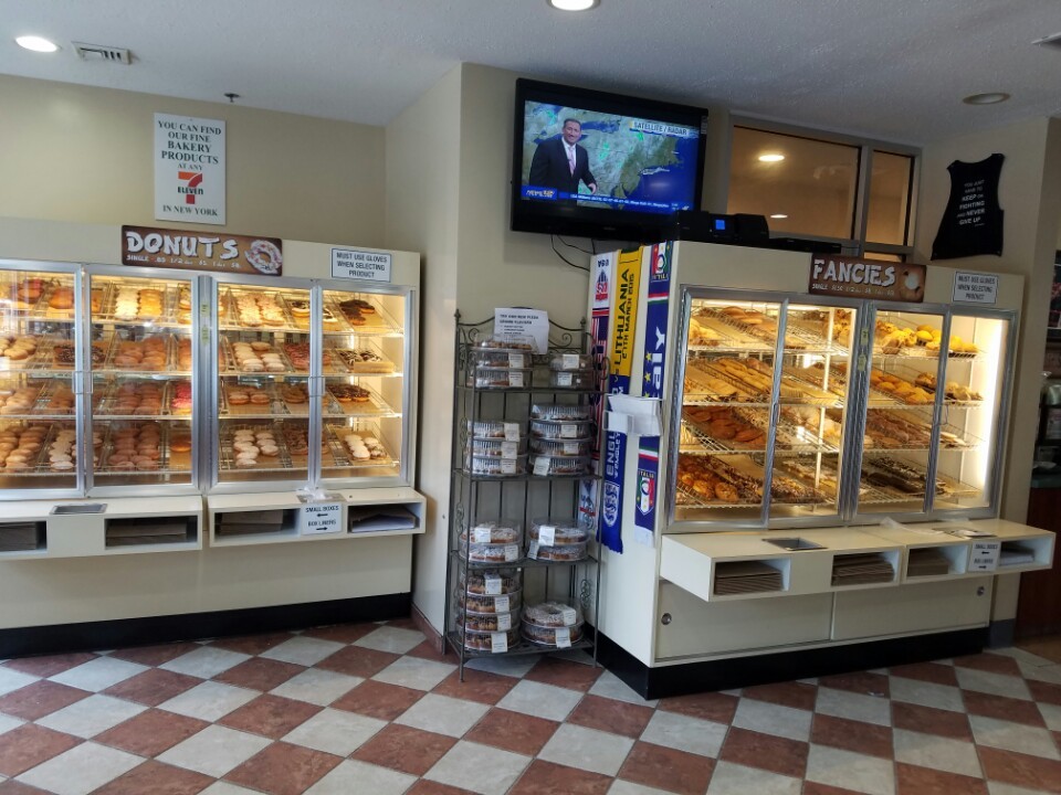 Glenn Wayne Bakery Outlet