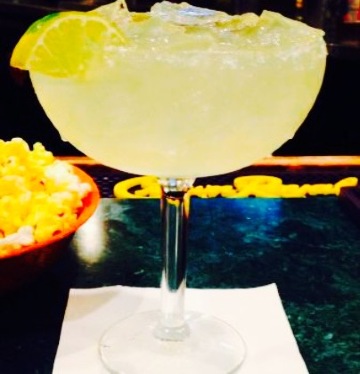 Holly's Restaurant and Pub餐厅图片