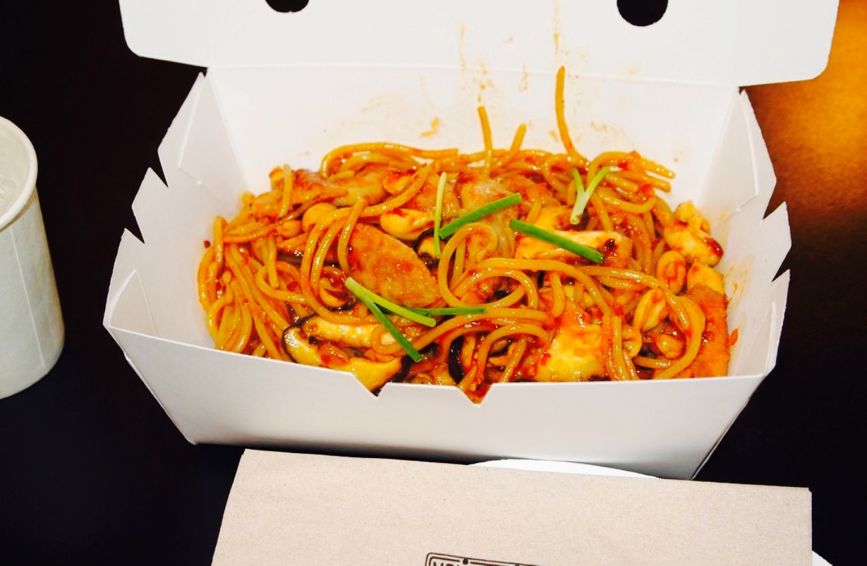 Yellow Cab BF Homes餐厅图片