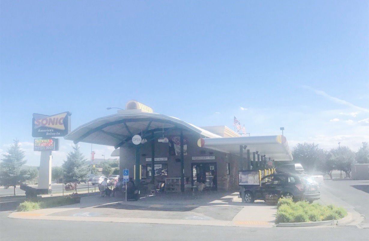 Sonic Drive-In餐厅图片