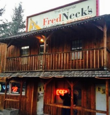 Fredneck's Bar & Grill